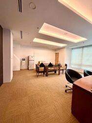 Sunshine Plaza (D7), Office #553878901